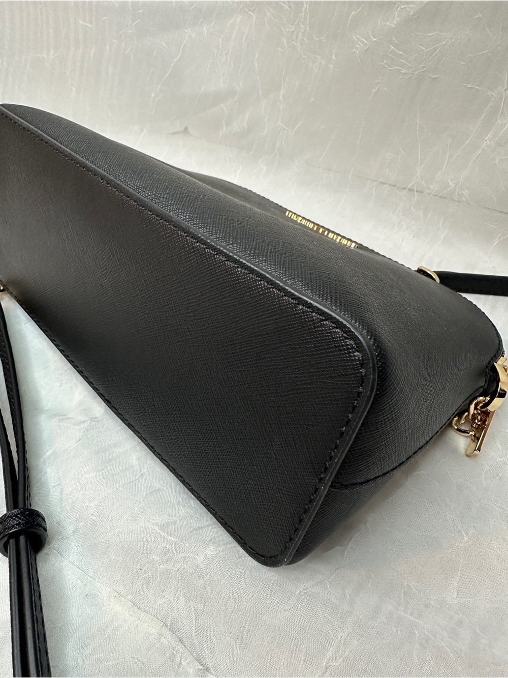 Michael Kors Cindy Black Crossbody with Gold Hardware - Picture 5 of 6